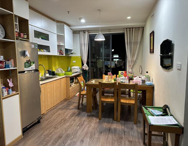 Chính chủ bán căn 2 ngủ ngay ngã tư Mai Động, Hà Nội.