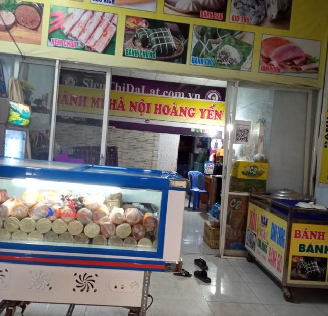 SANG NHƯỢNG QUÁN BÁNH MỲ HÀ NỘI