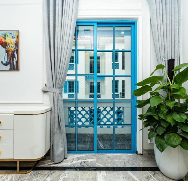 Bán biệt thự biển Sun Grand City Feria - phân khu VIP Mallorca, sát biển cạnh bãi tắm giá tốt