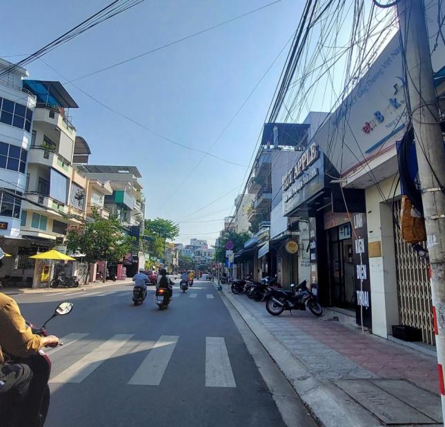 Bán nhà hướng Đông Nam mặt tiền đường Nguyễn Trãi, trung tâm thành phố Nha Trang giá 8 tỷ