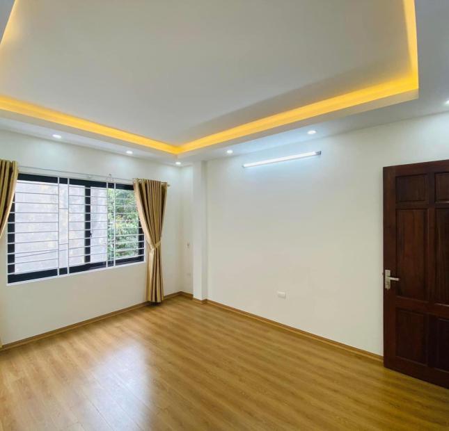 Bán nhà lô góc Lê Quý Đôn Hà Đông, 52m2, 5 tầng, mặt tiền 6m, ô tô vào nhà, nhà mới ở luôn