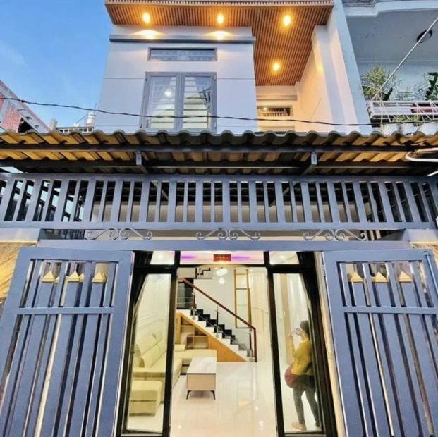 chỉ 720 TRIỆU dọn vào ở ngay nhà Đinh Đức Thiện, phòng ngủ lớn