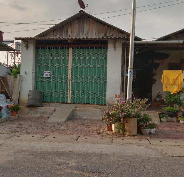 Chính chủ cần bán nhà đất tại đường B nhánh 1 sau công an huyện Văn Chấn, tỉnh Yên Bái
