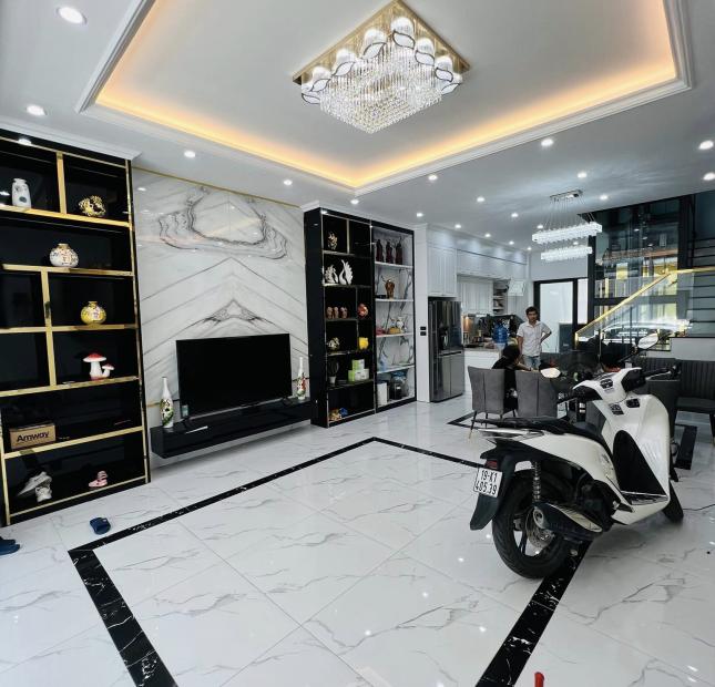 Bán căn LK rẻ nhất luxury Kiến Hưng 70m 5 tầng mt5m chỉ 9,5 tỷ đã hoàn thiện đẹp