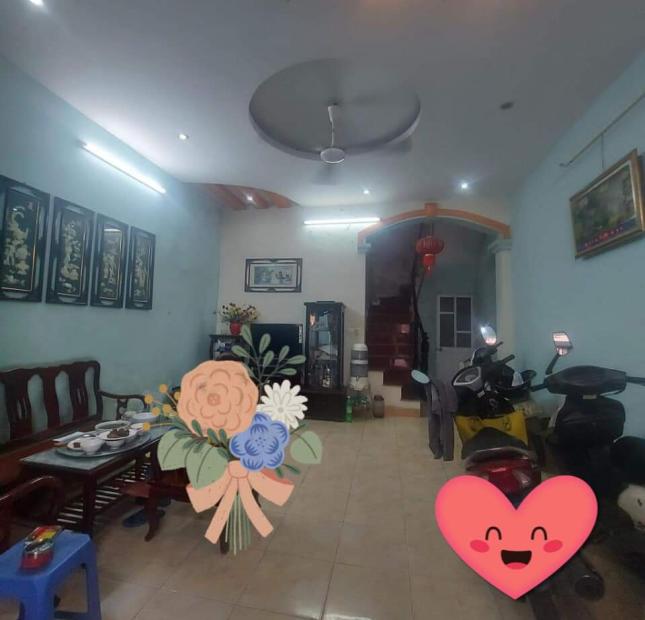 BÁN MẢNH ĐẤT NGÕ  VÕNG THỊ- QUẬN TÂY HỒ- 73 M2* GIÁ 14 TỶ. LH : 0985836182 