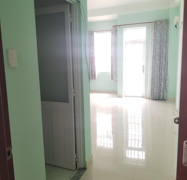 Bán nhà Phường 12 Bình Thạnh, hẻm lớn có chỗ đậu xe thoải mái,(4m x 15m) 3Tấm, 4Pn. HĐT 16tr/th