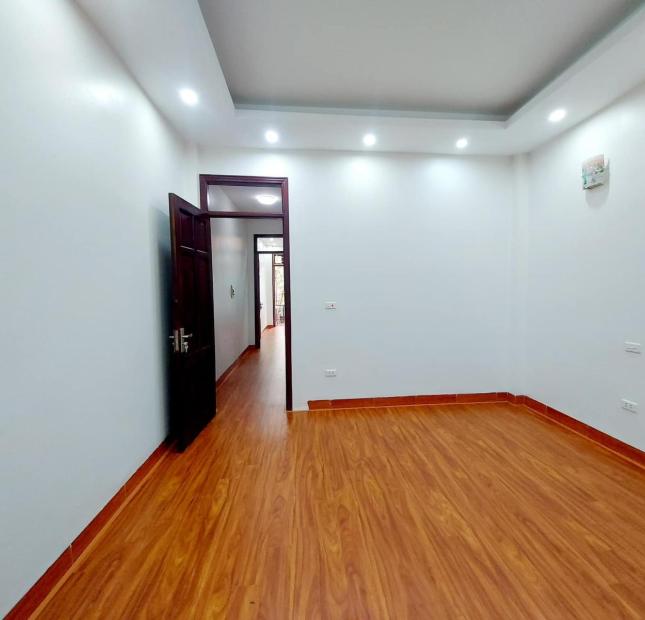 Bán Nhà Phố Nghĩa Dũng 50m2 Mt 4 giá 8.5 tỷ, Gara, Kinh Doanh