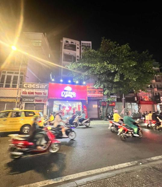 MT thương hiệu - Hai Bà Trưng, P. TĐ, Quận 1 (4.2 x 22m) 4 tầng đẹp HĐT 100tr/th gía 40 tỷ