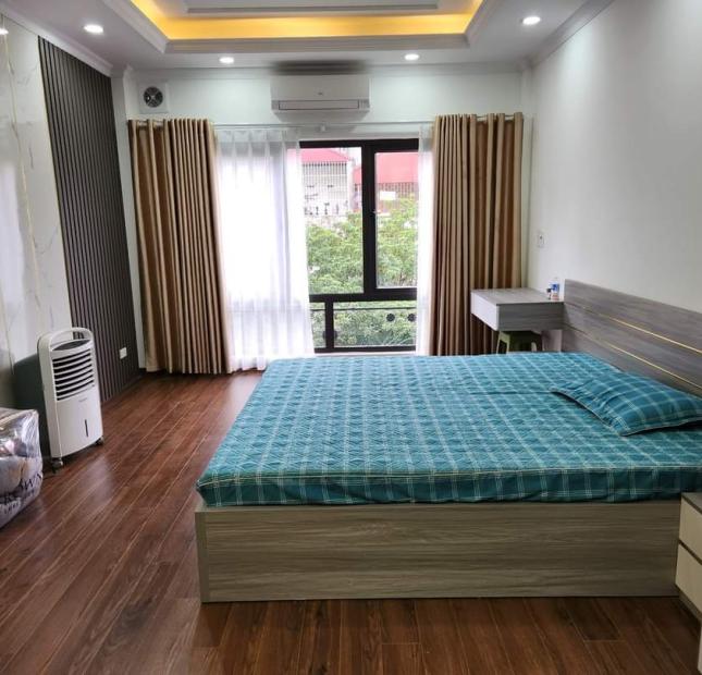 BÁN NHÀ NGÃ TƯ SỞ - 5TẦNG MỚI ĐẸPHÀNG XÓM ROYAL CITY - Ô TÔ ĐỖ CỔNG 3.7 tỷ