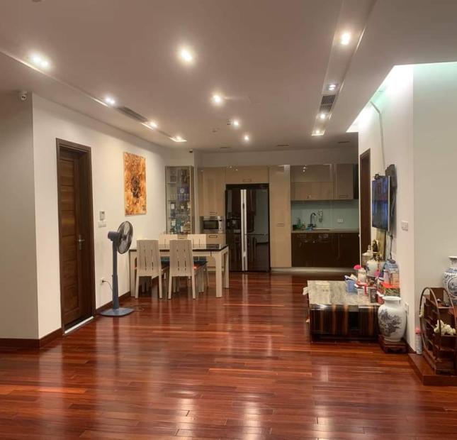 TÒA NHÀ ỐP KÍNH EUROWINDOW MULTI COMPLEX - TRẦN DUY HƯNG - LÔ GÓC - TẦM NHÌN PANORAMA VÔ CỰC - CĂN HỘ GÓC SIÊU CAO CẤP - 3 PHÒNG NGỦ 3 WC  I : 8 TỶ