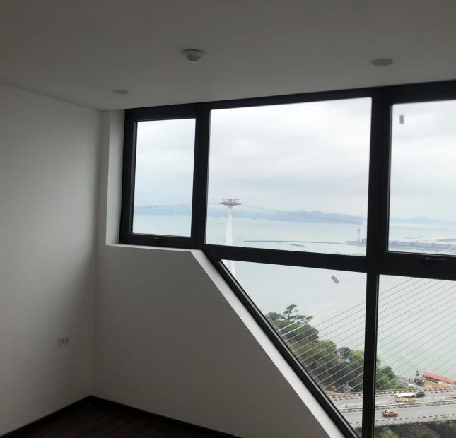 Bán cắt lỗ 300 triệu căn hộ 2 PN view biển, chung cư Green Diamond Hạ Long.