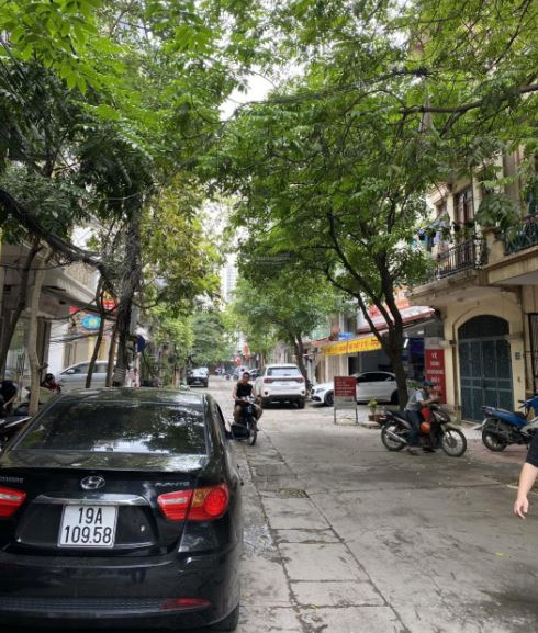 Cắt lỗ 800 triệu, Chính chủ bán gấp mảnh đất 48m2 Nguyễn Xiển, sổ vuông vắn, ngõ ô tô đỗ, văn