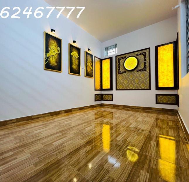 Siêu phẩm nhà 4 tầng mặt ngõ ô tô đỗ cửa phố Ngô Gia Tự giá 3.18 tỷ