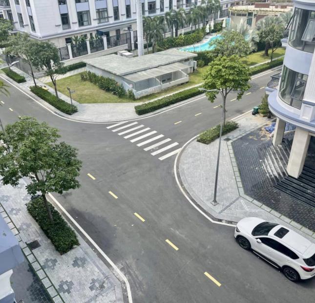 VẠN PHÚC CITY GIÁ TỐT NHẤT.  NHỈNH 28TỶ. 198M. 5 TẦNG. CÓ THANG MÁY