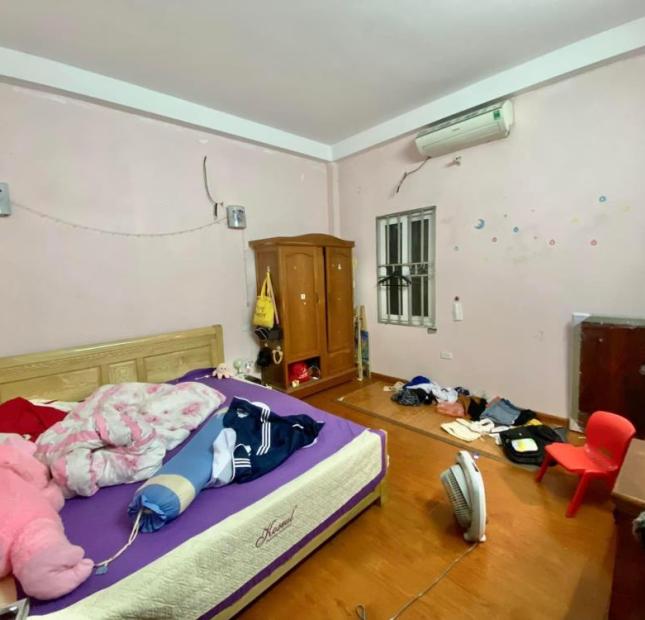 Bán nhà Chiến Thắng – Văn Quán gần phố, thoáng đẹp ở ngay 39mx5T, hơn 3 tỷ