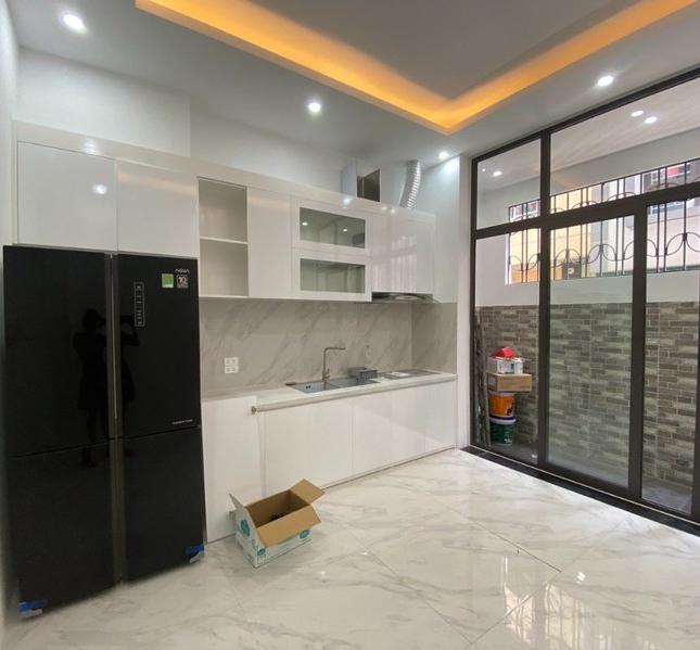 NHÀ GIẢM 3 TỶ GIÁ CHÀO Quận 11, HẺM CỰC RỘNG, 84 m2, 1 CĂN RA MẶT TIỀN