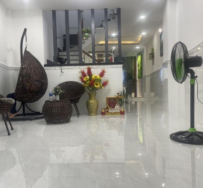 Bán Nhà Mới Đẹp HXH Sát bên Quận 1 - 45m2 - Tặng Nội Thất