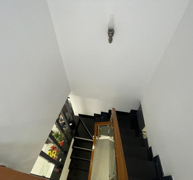 Bán Nhà Mới Đẹp HXH Sát bên Quận 1 - 45m2 - Tặng Nội Thất