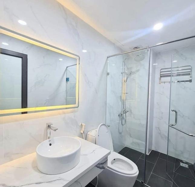 BÁN NHÀ 5 TẦNG Vũ Trọng Phụng/QUẬN THANH XUÂN chỉ 4.6 tỷ 