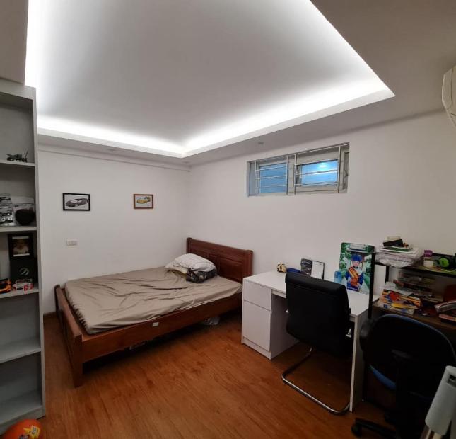 190m Chung Cư 2 Tầng 4 Phòng Ngủ. Penhouse Đẳng Cấp Trung Tâm Hà Nội Giá Nhỉnh 6 Tỷ. Chủ Tặng Full