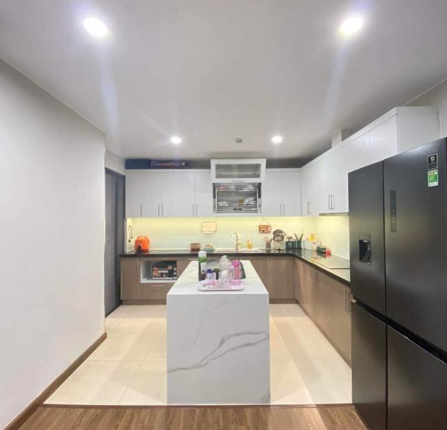 125m 3 Phòng Ngủ Nhỉnh 4 Tỷ. Đối Diện Siêu Dự Án Lotte Lớn Nhất Việt Nam .Hộ Khẩu Tây Hồ. Tiện Ích