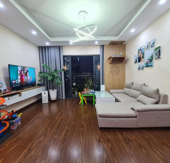 114m 3 Phòng Ngủ Chung Cư Cao Cấp Hàng Xóm Royal City. Dịch Vụ Tiện Ích Ngập Tràn. Chủ Ngợp Cần