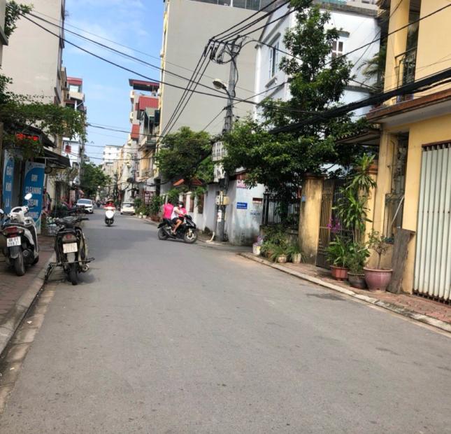 Cần bán gấp 51m2 đất kinh doanh mặt đường Kẻ Tạnh, Giang Biên, Long Biên