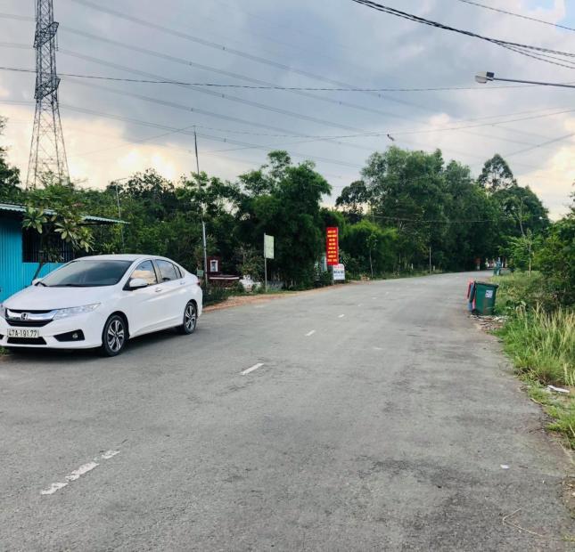 Bán thu hồi vốn đất Phú An mặt tiền đường nhựa giá 4tr9/m2.