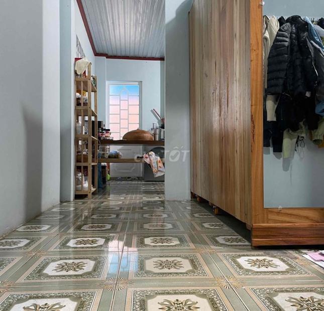 Bán nhà gác lửng sàn gỗ để lại toàn bộ nội thất vào ở ngay Phường Tân Lập, Thành phố Buôn Ma