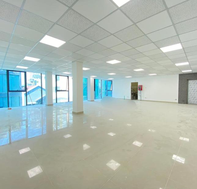 Bán Tòa Nhà 35m*12m Trung Tâm Quận 10 , 3 mặt tiền : 978m2 giá còn 70 tỷ TL