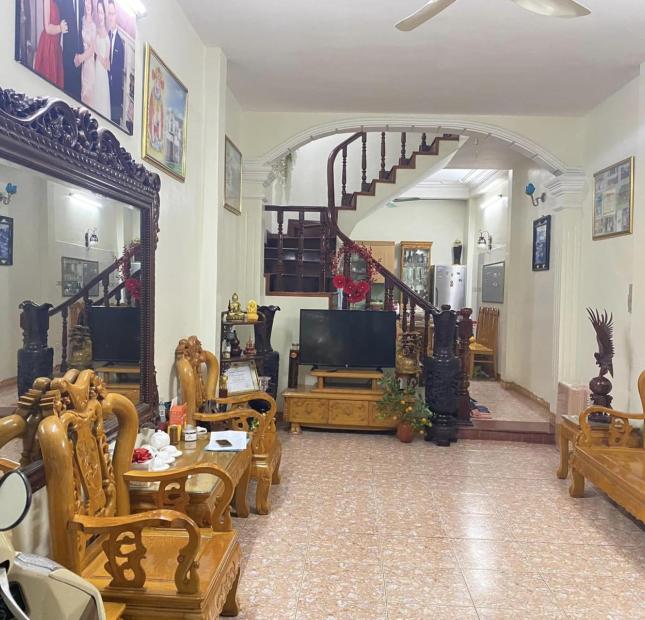 Bán nhà Yên Hoà 48m x 5 tầng, mt: 3.6m
Giá chào: 5.98 tỷthương lượng