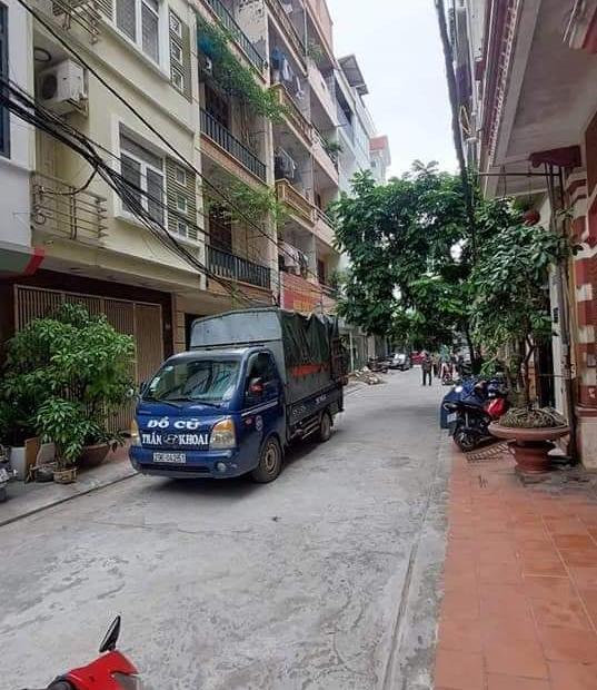Rẻ thực sự ! cầu giấy phân lô ô tô tránh lô góc 57mx 5t nhỉnh 14 tỷ
