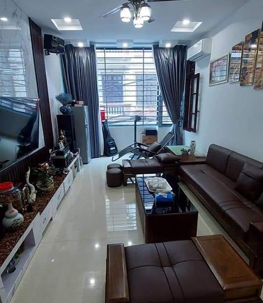 Rẻ thực sự ! cầu giấy phân lô ô tô tránh lô góc 57mx 5t nhỉnh 14 tỷ