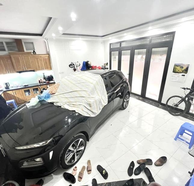 NHÀ MỚI ĐẸP CỰC THOÁNG GẦN HỒ TÂY- NỘI THẤT HỊN - GARA 7 CHỖ - NỞ HẬU ĐẸP - NGÕ THÔNG - Ở HOẶC VĂN PHÒNG ĐẸP. CHỈ 11,25 TỶ. 