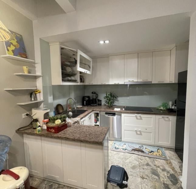Bán Nhà TT918 Phúc Đồng, Long Biên, 50m2, Vỉa Hè, Kinh Doanh, Ô Tô Tránh, Full Nội Thất