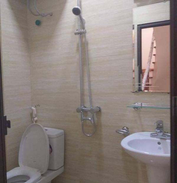 BÁN NHÀ PHÚ MINH, BẮC TỪ LIÊM, Ô TÔ ĐỖ CỬA, NHÀ MỚI Ở LUÔN, 40M2, 5 TẦNG, MT 4M, HƠN 4 TỶ