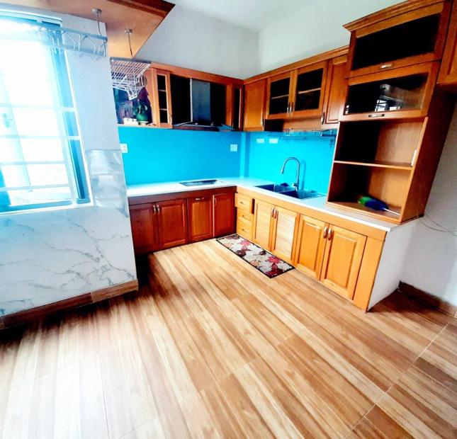 BÁN NHÀ HXH NGAY TKTQ, BÌNH TÂN - NHÀ ĐẸP 4 LẦU, 4PN - 65M2 SỔ VUÔNG - CHỈ 5 TỶ TL
