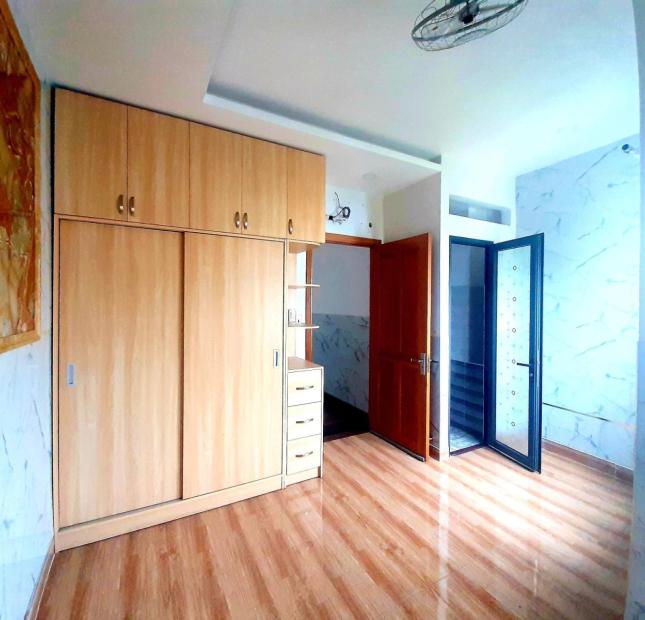 BÁN NHÀ HXH NGAY TKTQ, BÌNH TÂN - NHÀ ĐẸP 4 LẦU, 4PN - 65M2 SỔ VUÔNG - CHỈ 5 TỶ TL