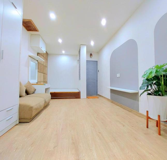 NHÀ ĐẸP GIÁ: 1.35 TỶ CÓ THƯƠNG LƯỢNG SỔ ĐỎ RIÊNG BIỆT HAI BÀ TRƯNG .