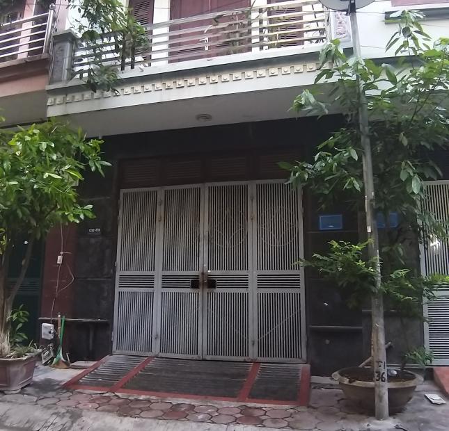 Cho thuê nhà Đỗ Quang, 50m2, 4 tầng, làm văn phòng, dạy học