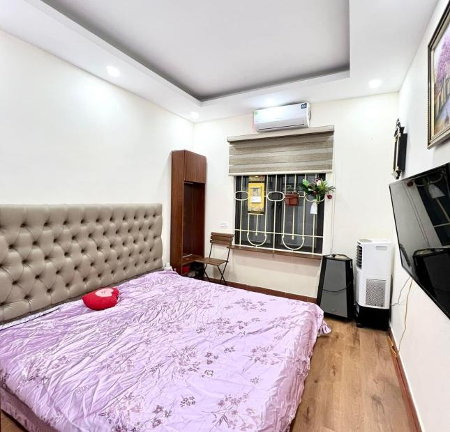 Cho thuê căn hộ chung cư tại Phường Thanh Xuân Bắc, Thanh Xuân,  Hà Nội diện tích 90m2  giá 10 Triệu/tháng