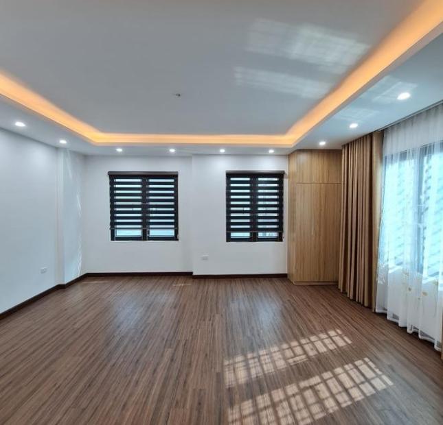 BÁN NHÀ MINH KHAI, NGÕ THÔNG KINH DOANH,Ô TÔ ĐỖ CỬA GIÁ CHI 5 TỶ
