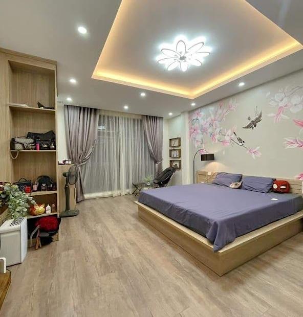 BÁN NHÀ VĂN TRÌ, BẮC TỪ LIÊM, Ô TÔ ĐỖ GẦN NHÀ , SỔ HOA HẬU, 60M2, 4 TẦNG, MT 5.8, CHỈ 4TỶ1