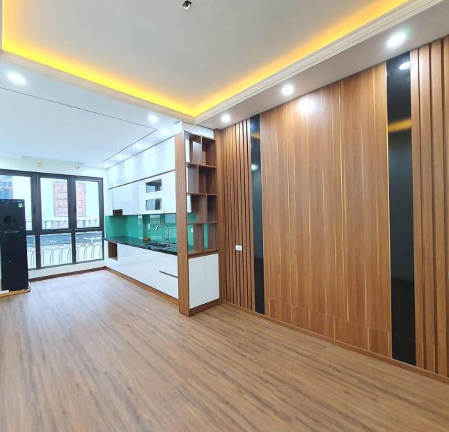 Nhà đẹp Phan Đình Giót, Hà Đông ô tô vào nhà mặt ngõ thông 40mx5T hơn 4 tỷ