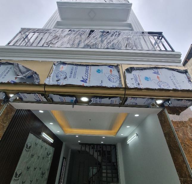 Bán nhà riêng  trung tâm Thanh  trì, 38m2, 4 tầng chỉ 2,7 tỷ 