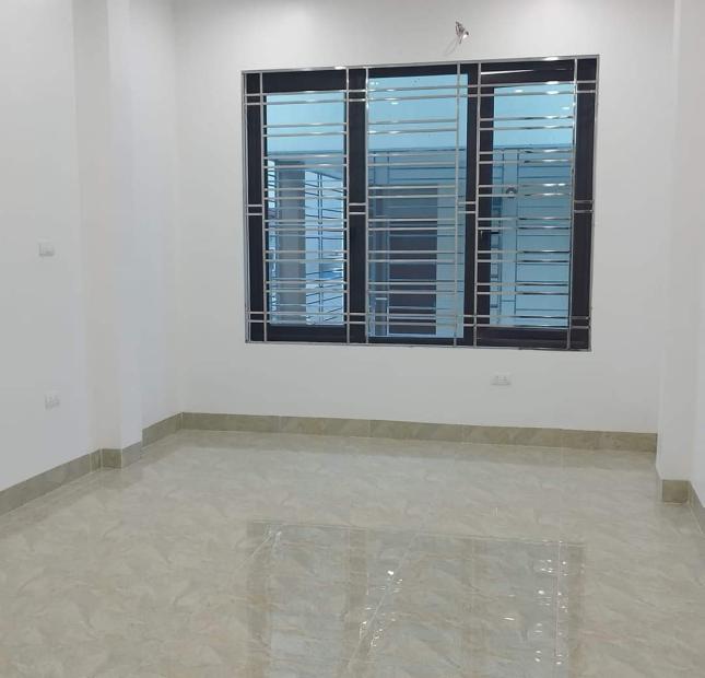 rẻ vô địch ! nhà ngõ mai dịch phân lô ô tô đỗ 35,2m 7t nhỉnh 6 tỷ.
