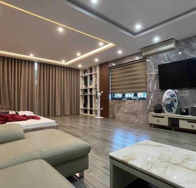 Bán nhà Chùa Láng 47 x 6 tầng MT5.6m giá 5.5 tỷ có TL