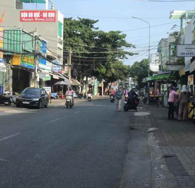 Cho thuê mặt bằng cạnh góc ngã tư đường Lê lai, TPVT Giá 7.5tr