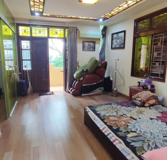 LÔ GOC THOÁNG PHỐ TRÍCH SÀI – HỒ TÂY-89M2*MT 6M- NHƯ BIỆT THỰ  - CÁCH HỒ 15M - NHÀ ĐẸP MỚI - CỰC HIẾM - CÓ THỂ THIẾT KẾ THÊM THANG MÁY. 