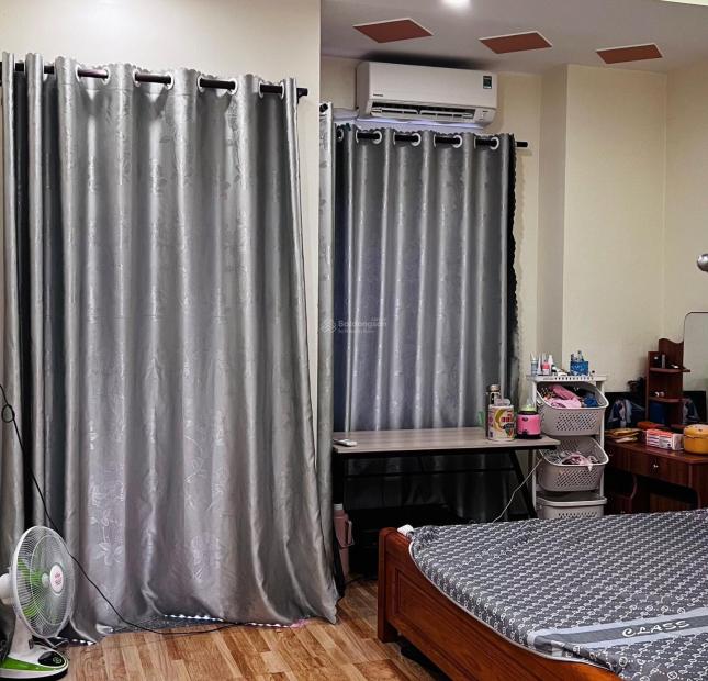 Gia đình cần bán nhà riêng tại Đường Vân Cơ, Phường Minh Phương